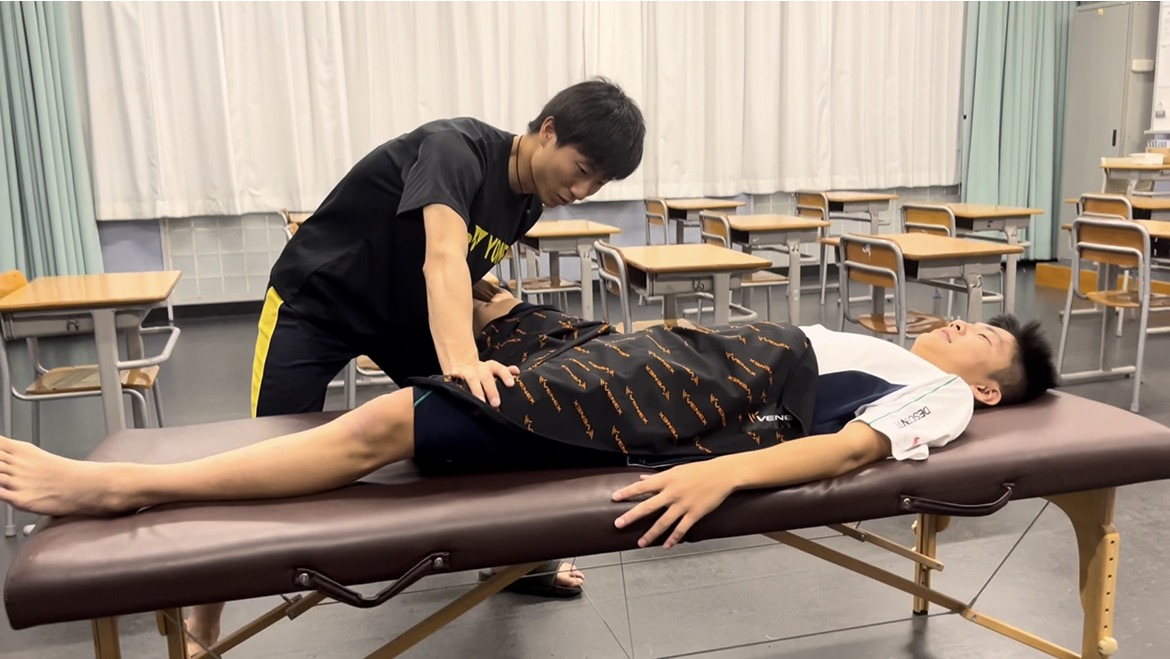 学校現場でのサポートの様子